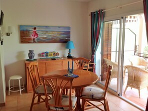 SALLE A MANGER