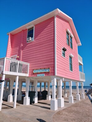 House was recently painted!! 