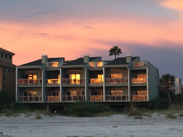 Small private beach front building with only 6 units