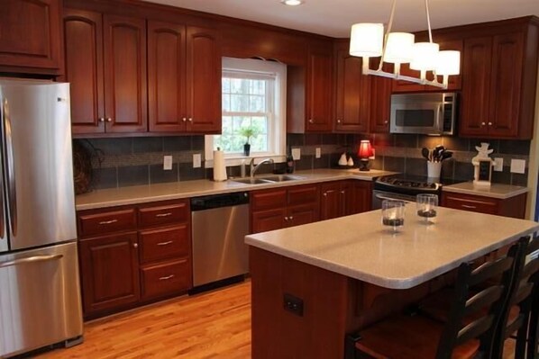Fully Furnished Kitchen