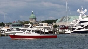 Visit America's Sailing Capital & the US Naval Academy in Annapolis.