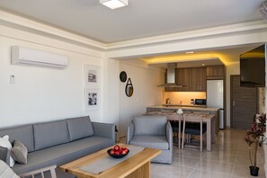 Blue oyster beach villas,Platanes, living area