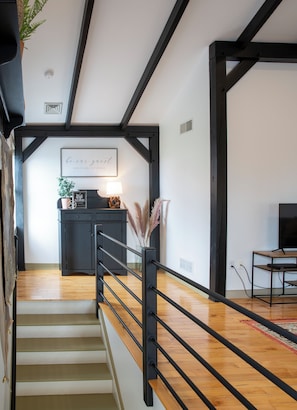 Welcome to Stony Hill Barn! Be our guest!