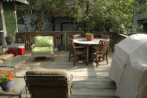 The shared deck view from your private entrance. 