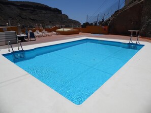 Large heated rooftop pool. Terrace with sunbeds, umbrellas, toilets & showers.
