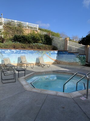 Hot Tub at the pool area gated in the complex.