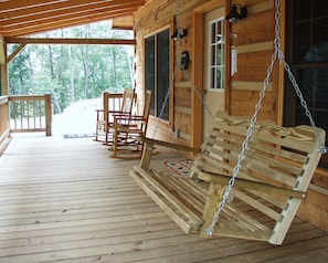 Front porch swing