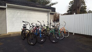 9 newer beach bikes