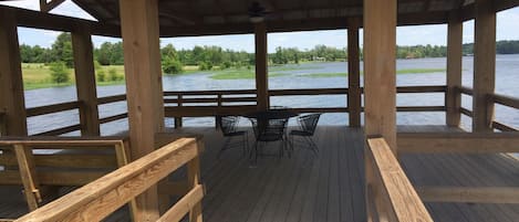 Large 24 x 22 Pier for fishing or relaxing