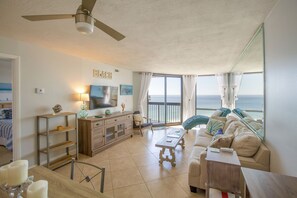 Spacious and cozy living room with those views!