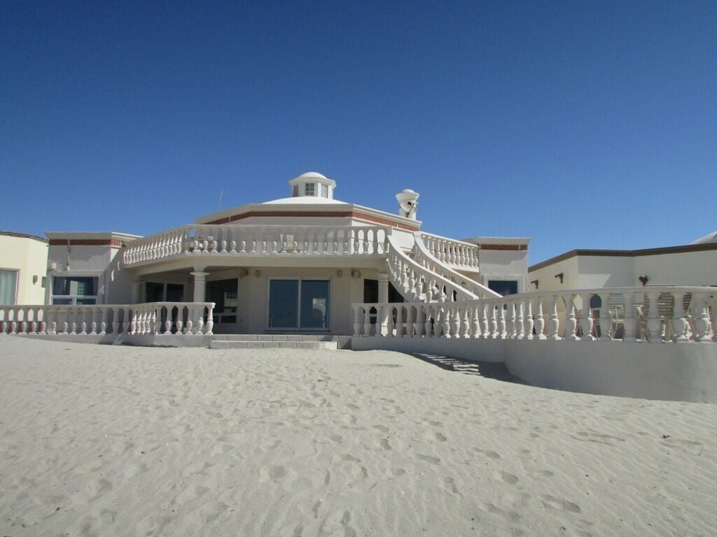 Custom Home on Beach Front Property in Gated Community Puerto Penasco