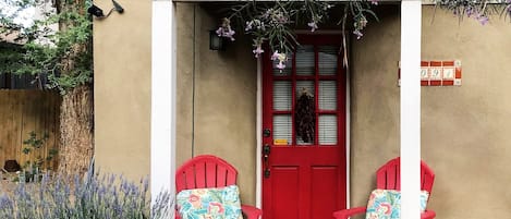 Courtyard entrance to bedroom…the door is now blue!
