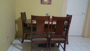 Comfortable dining for 4 in the living area