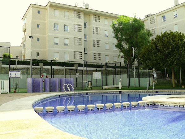 Outdoor swimming pool, paddle court, garden