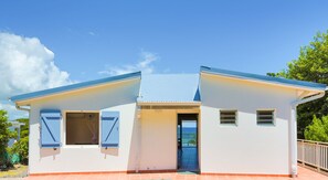 vue de la maison de la route