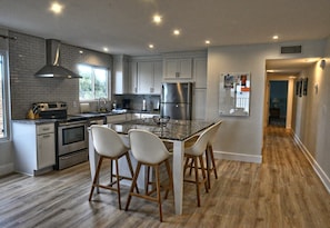 Newly remodeled kitchen.