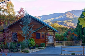 The most Serene Setting is here to greet you!  Mt. Leconte- front and center!