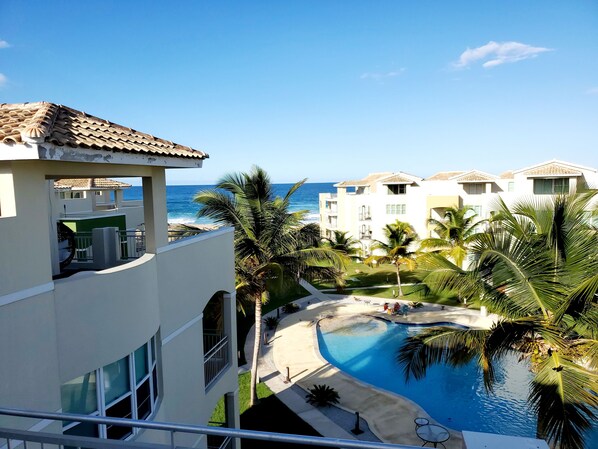 Private Terrace with Pool and Beach View