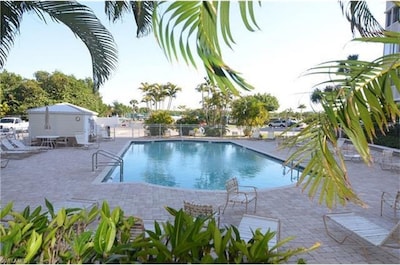 Florida Beach Condo at the Beach and Tennis Club Resort, Naples, Fl