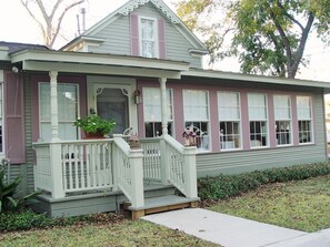 East side entrance to Studio B Guest House
