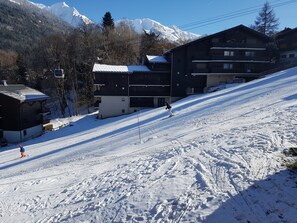 Snow and ski sports
