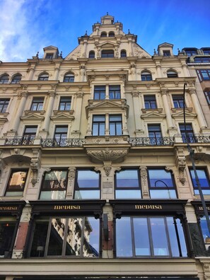 Formerly the city palace of the Schwarzenberg family. Birth place of the prince