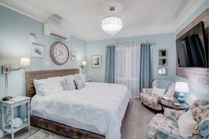 King size bed