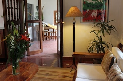 Villa Xochimilco-Mexican Colonial Home-Great Location, perfecto para familias-piscina