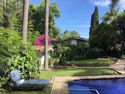 Villa Xochimilco-Mexican Colonial Home-Great Location, perfecto para familias-piscina
