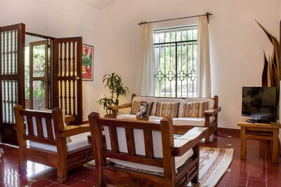 Villa Xochimilco-Mexican Colonial Home-Great Location, perfecto para familias-piscina