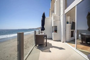 Balcony has panoramic oceanfront views