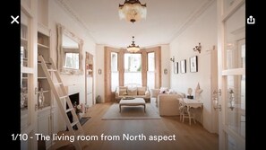 Romantic, High Ceilings throughout, a Haven in trendy Notting Hill/Portobello Rd