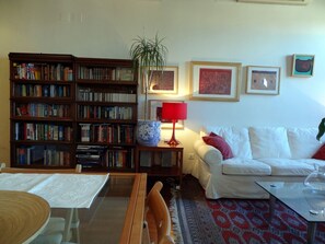 Cosy, spacious Studio Loft in the Very Heart of the City.