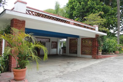 Villa Amecameca-Mexican Colonial Home-Gran ubicación, perfecto para familias y mascotas