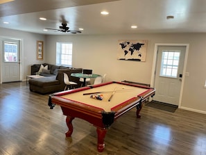 Game-room