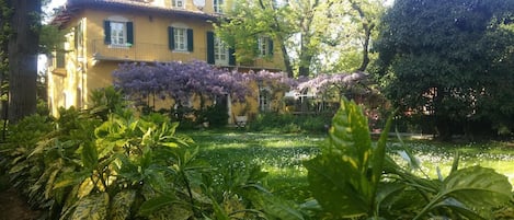 Jardines del alojamiento