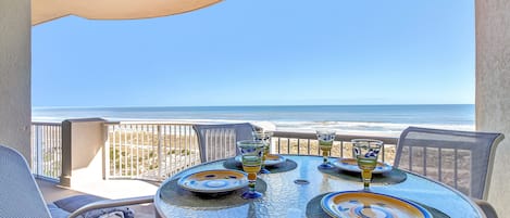 Have your meals on the patio as you watch the dolphins playing. 