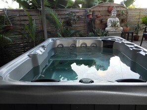 Bubbelpool utomhus