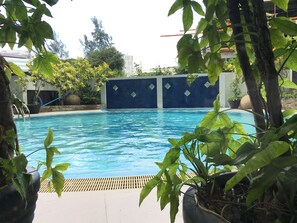 2 pools
