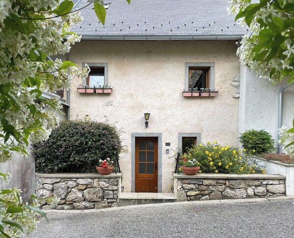 Exterior detail