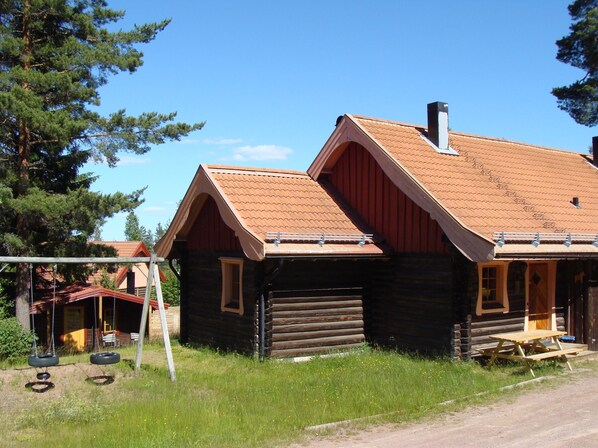 Stugan sommar.