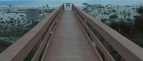 walkway to beach