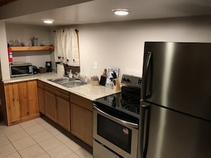 Full Kitchen with new stainless steel appliances
