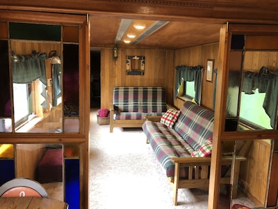 Surprisingly spacious Historic Railcar on Beautiful Skaneateles Lake