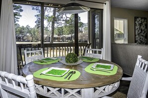 Dine with fresh air and a view of Course 5.