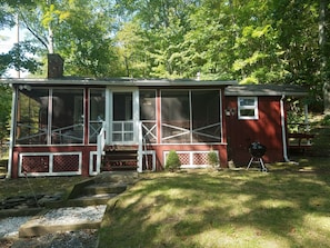 Screened-in-porch