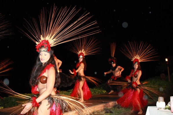 Experience the culture at a Luau!! Great food, drinks, and dance, Concierge aval