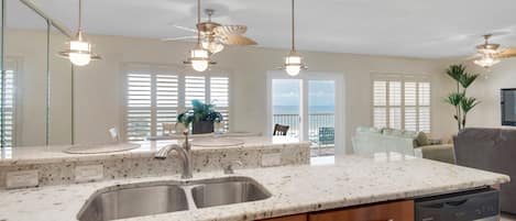 Islander 4004 - From kitchen granite top breakfast nook facing the ocean