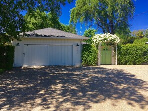 Large sand gravel driveway