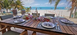 Terrace where you can enjoying alfresco meals and cocktails with ocean view.
